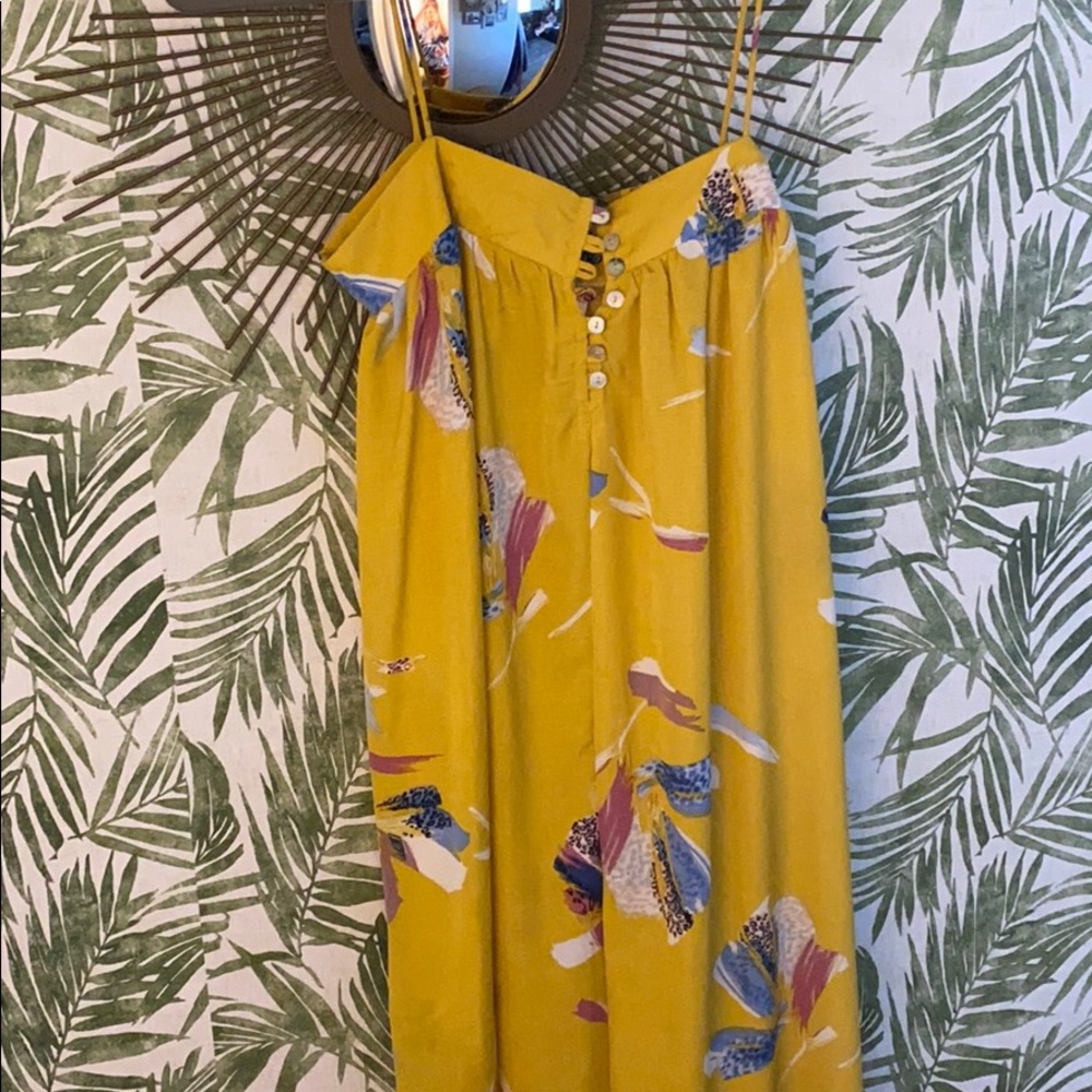 Yellow floral jumper size M